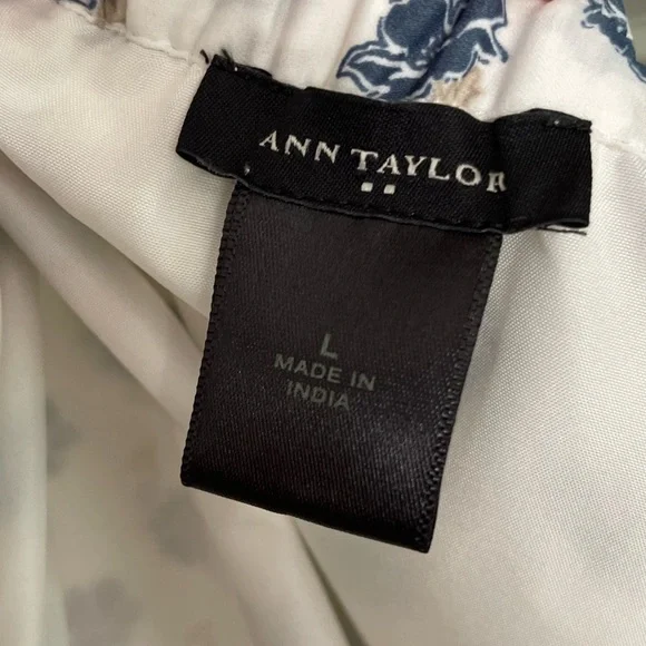 Ann Taylor Factory White and Blue Floral Tie Waist Skirt, L - Picture 6 of 7